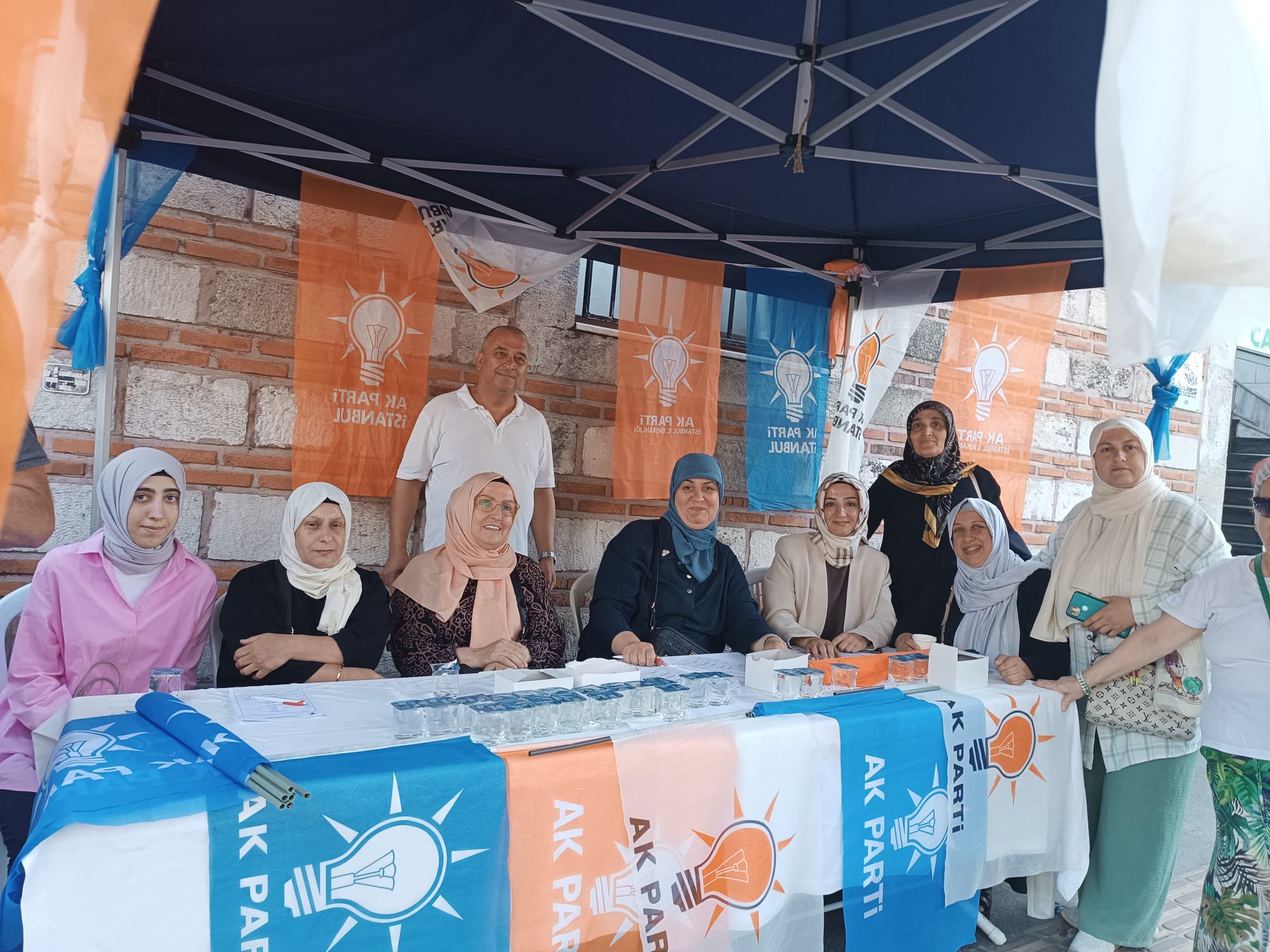 Fatih’in Her Sokağında Gönüller Kazanmaya Devam Ediyoruz